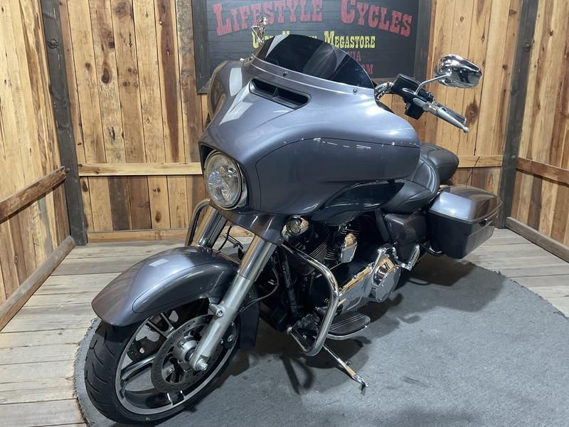 Street Glide® Special