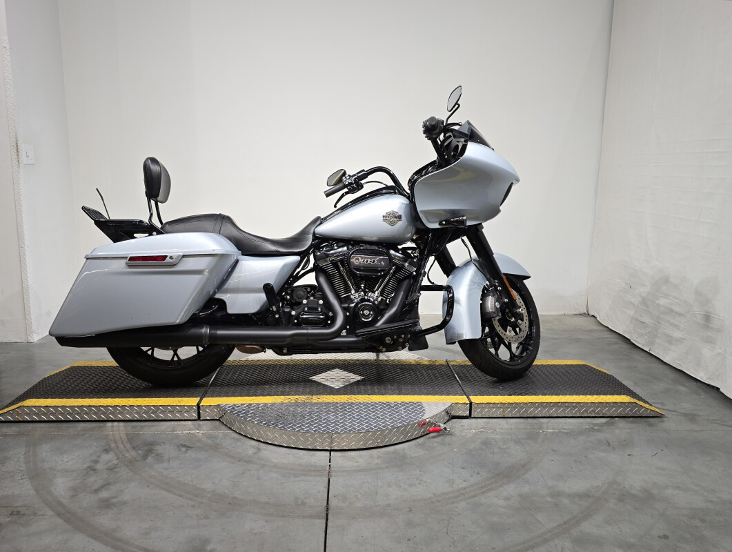 Road Glide® Special