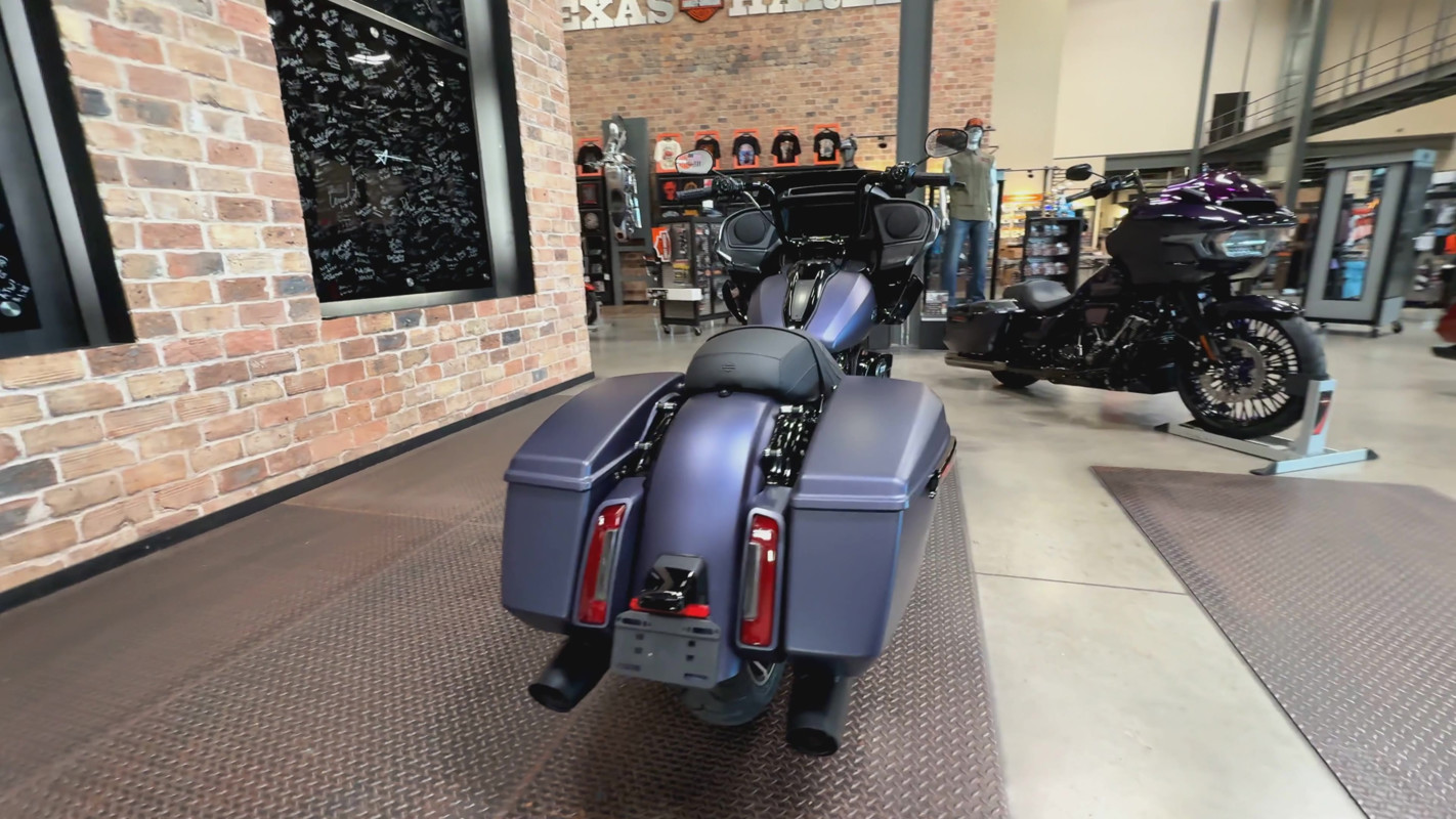 Road Glide®