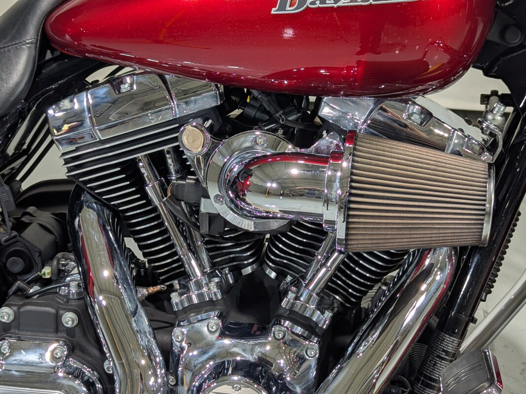 Street Glide®