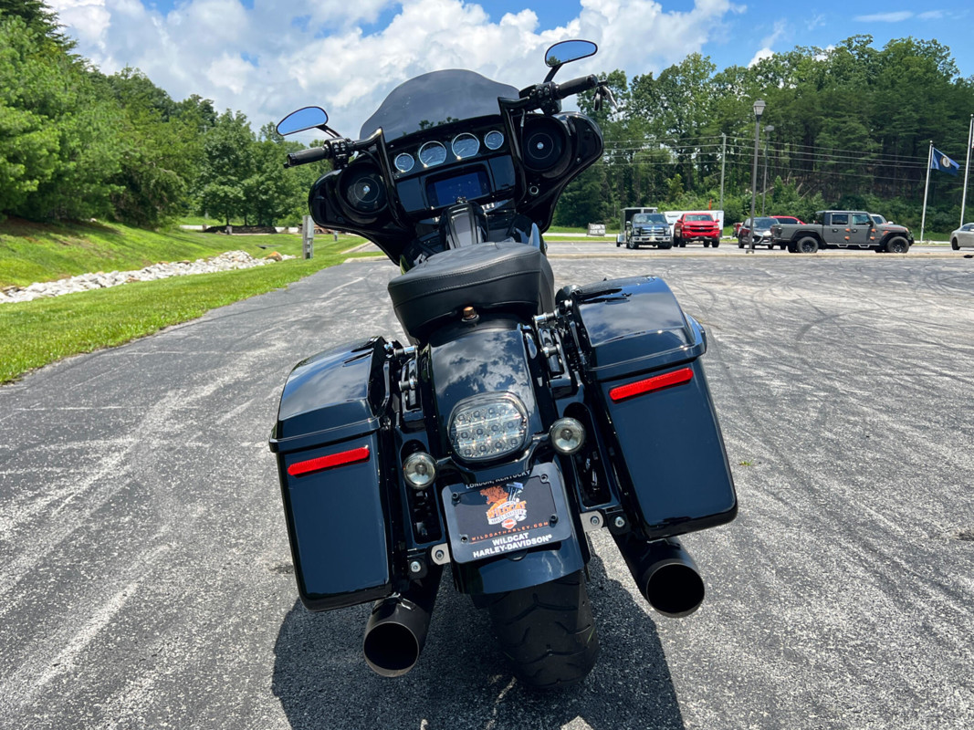 Street Glide® ST