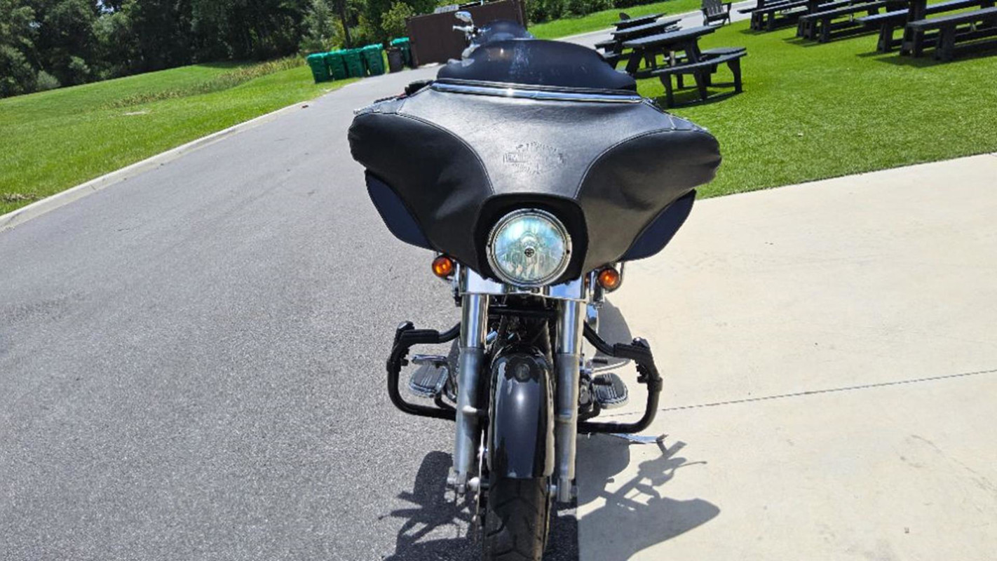 Street Glide®
