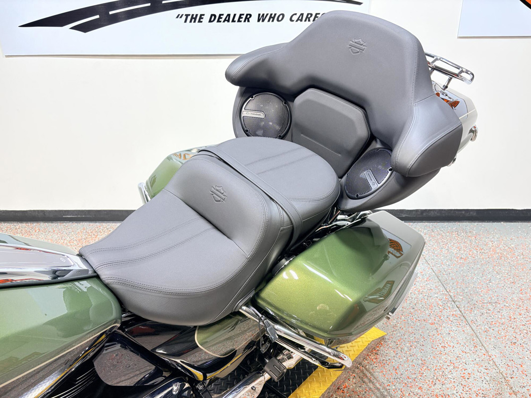 Street Glide® Limited