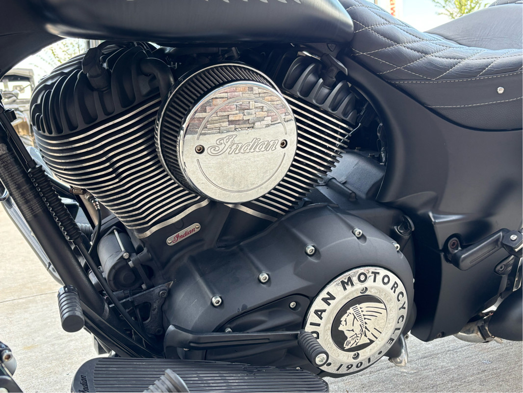 Chief® Dark Horse®