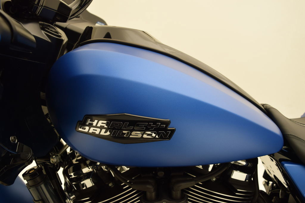 Road Glide®