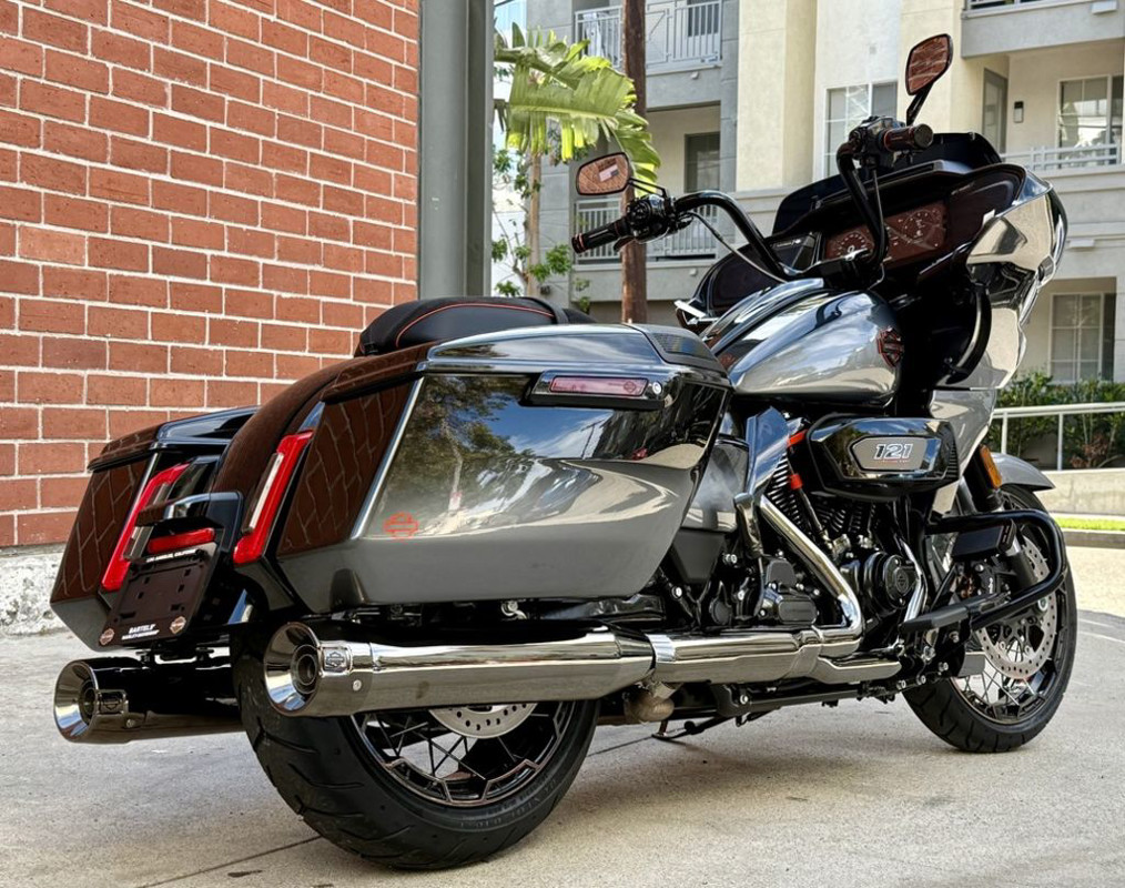 CVO® Road Glide®