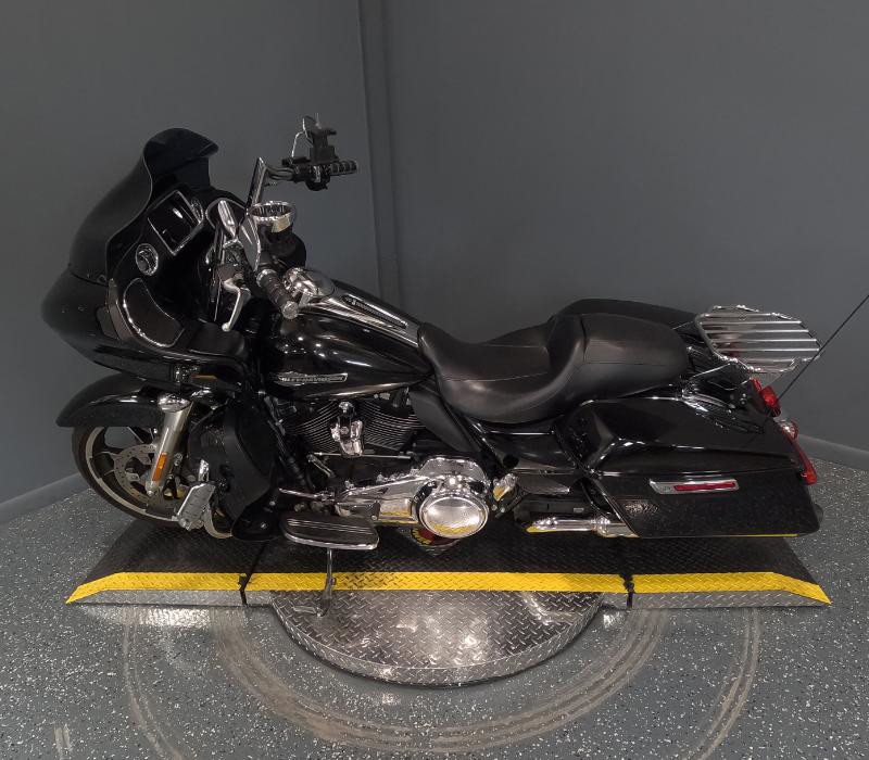 Road Glide®