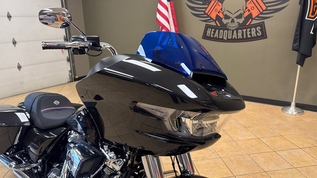 Road Glide®