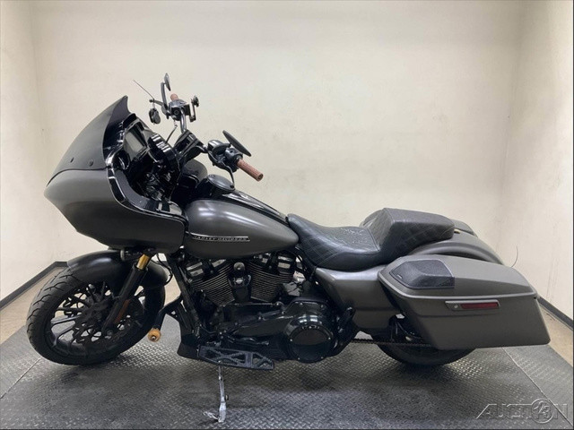 Road Glide® Special