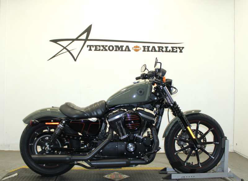 Iron 883®