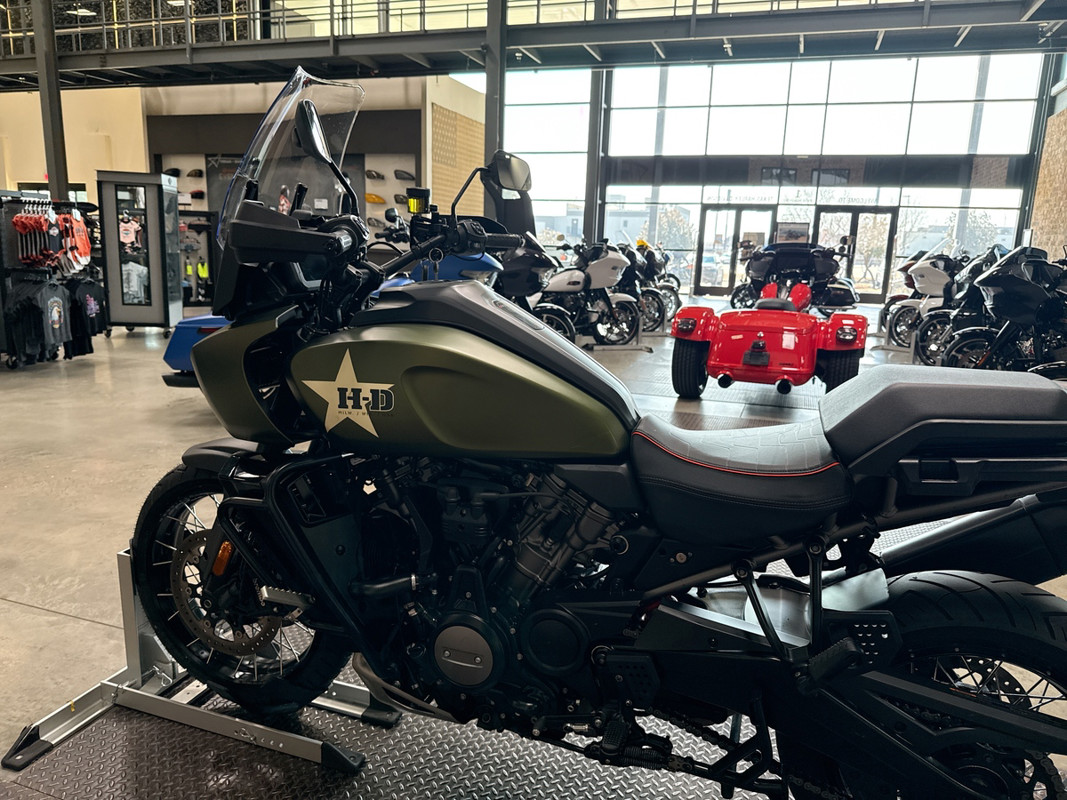 Pan America® 1250 Special