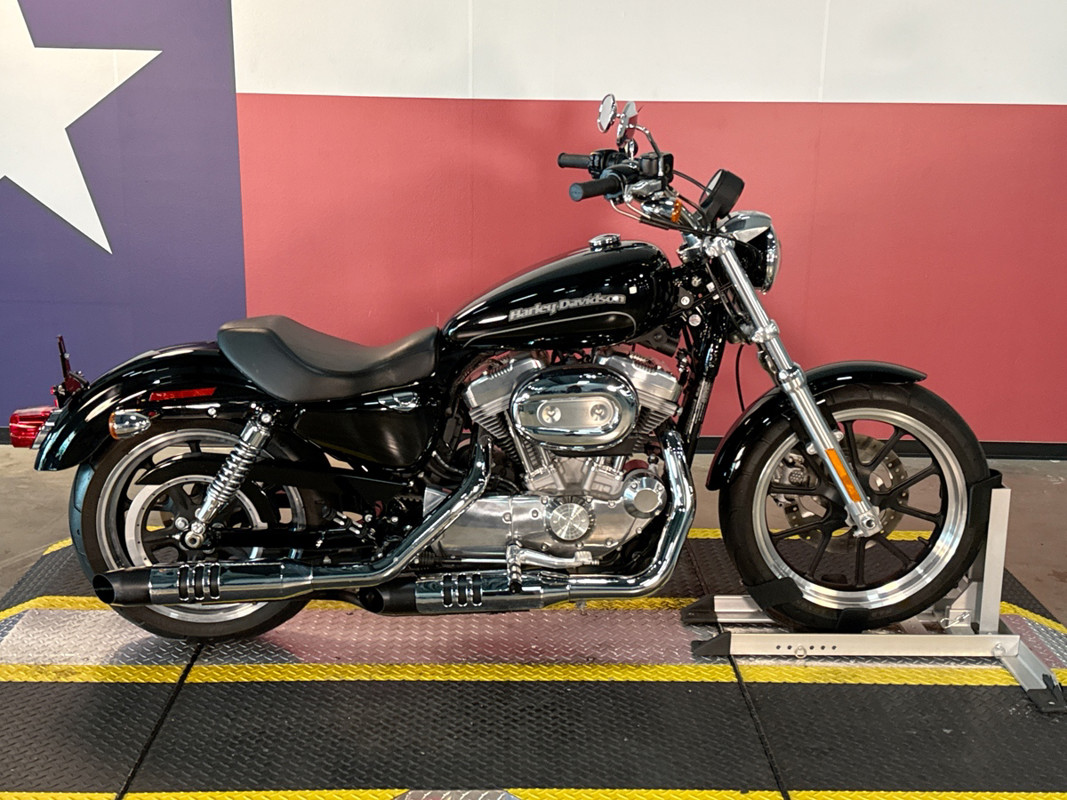 Sportster® SuperLow®