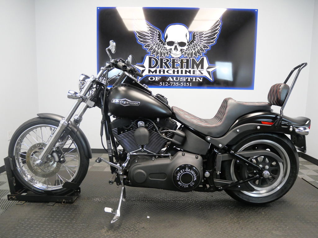 Softail® Night Train®