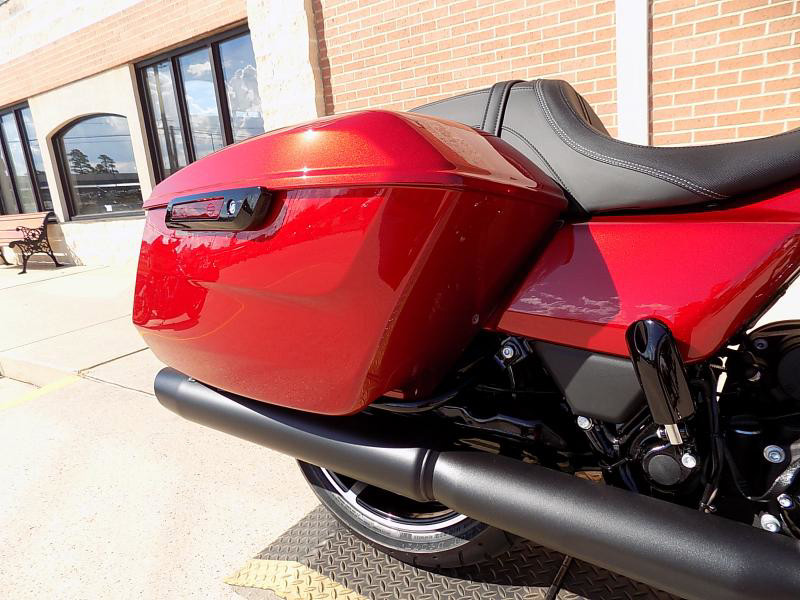 Street Glide®