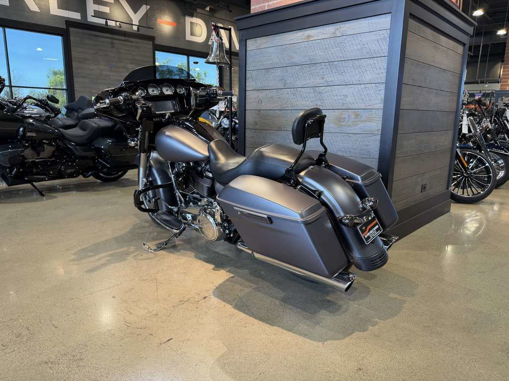 Street Glide® Special