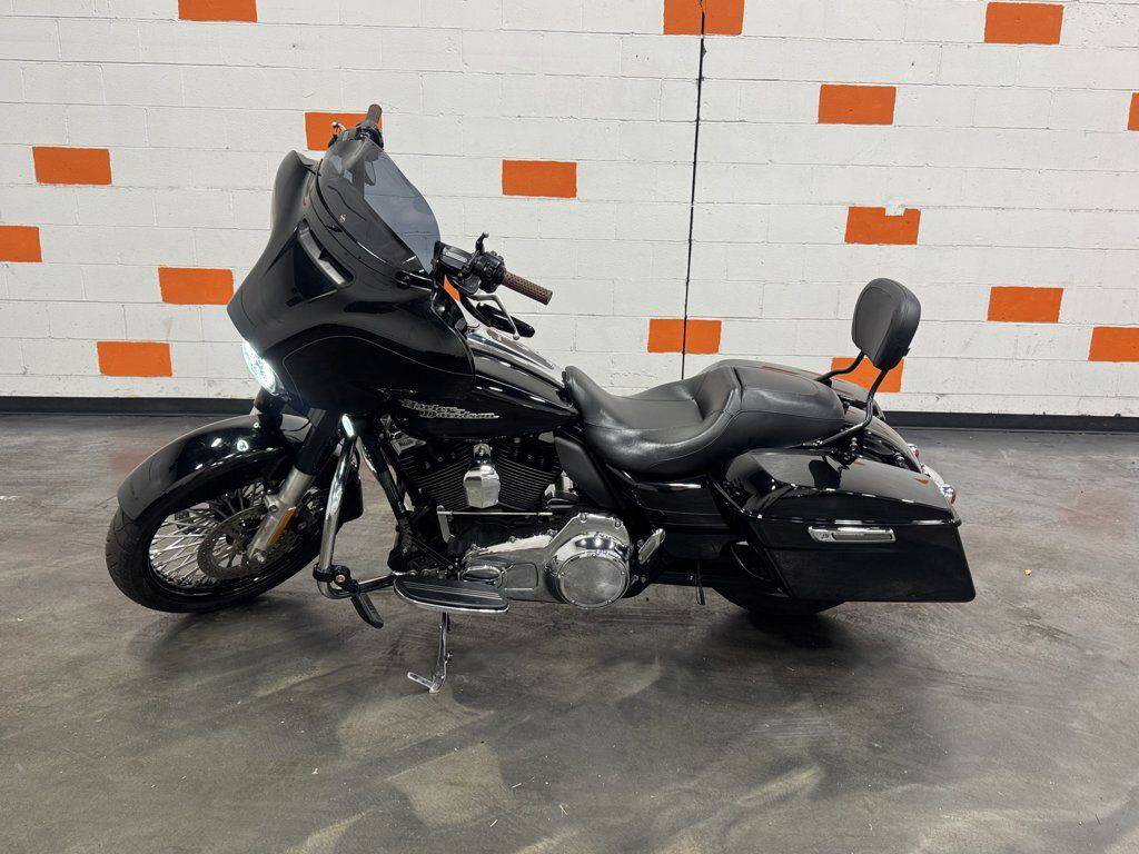 Street Glide® Special