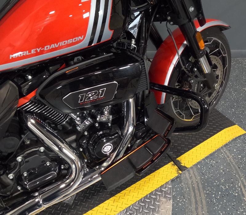 CVO® Street Glide®