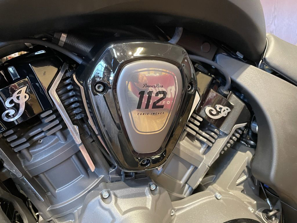 Challenger Dark Horse 112