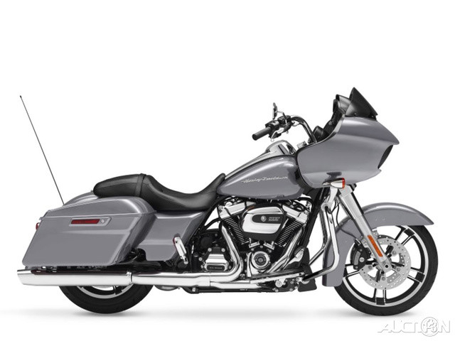 Road Glide®