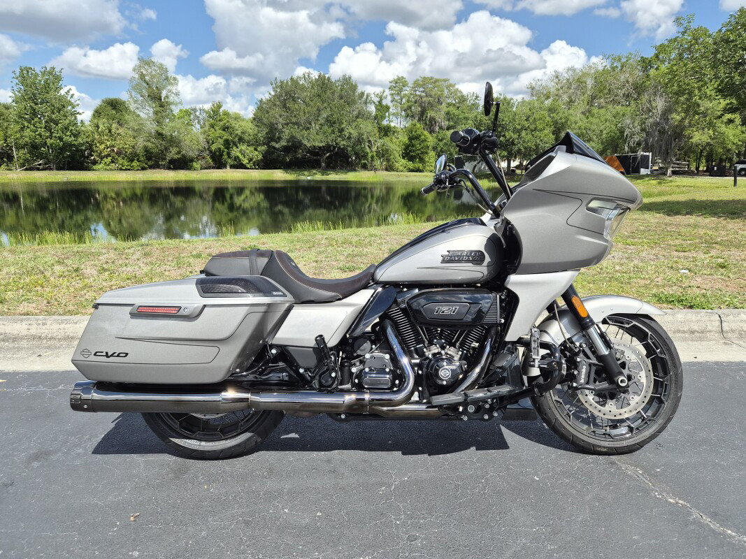 CVO® Road Glide®
