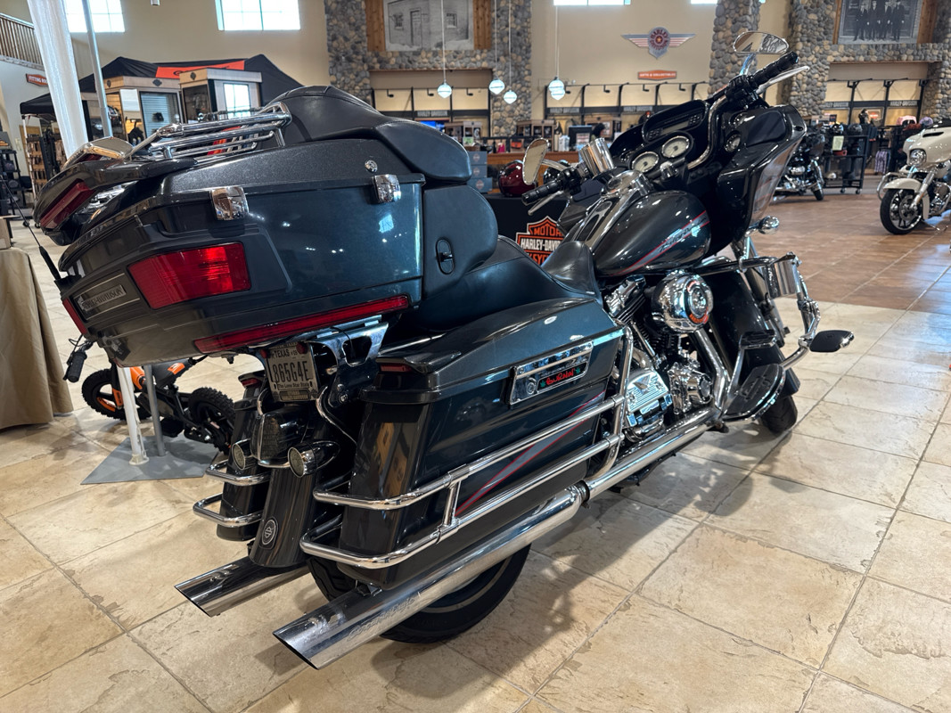 Road Glide®