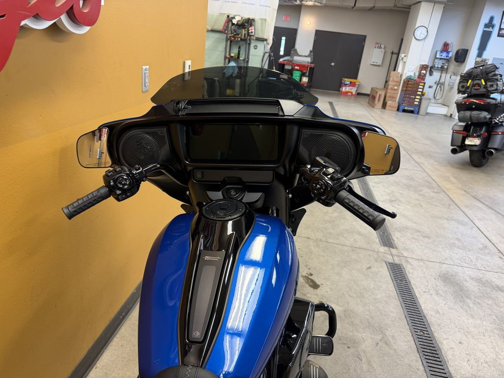 Street Glide®