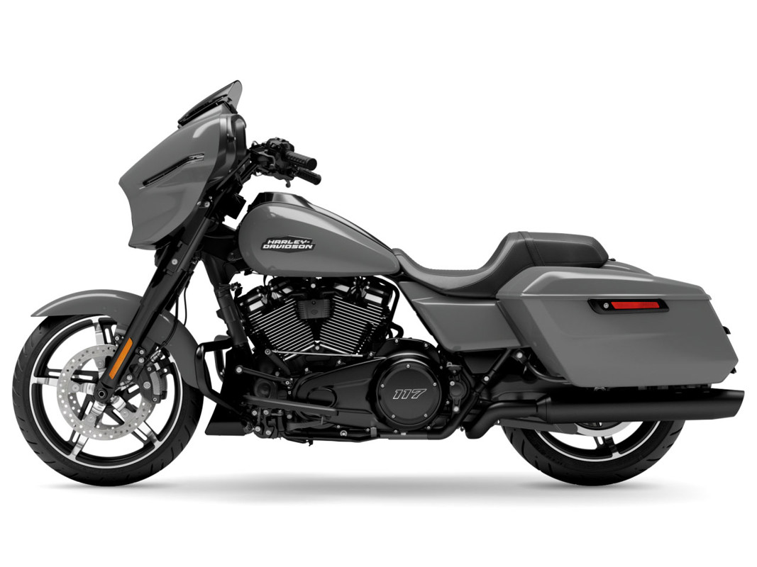 Street Glide®