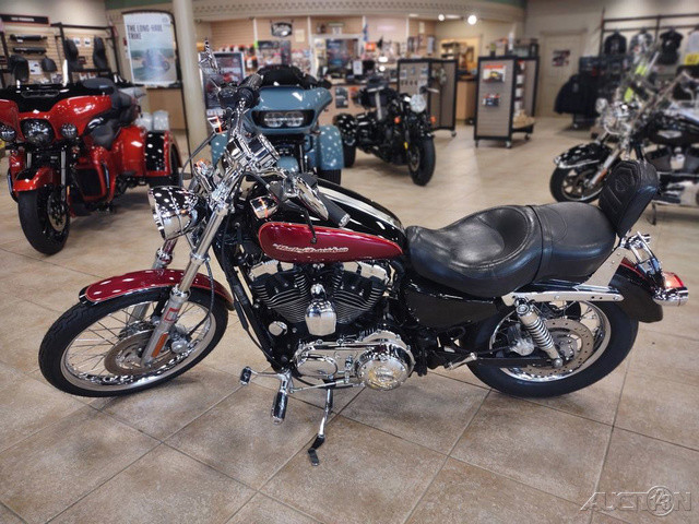 Sportster® 1200 Custom