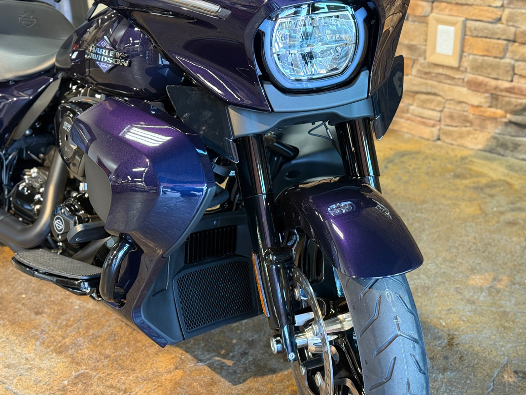 Street Glide® Ultra