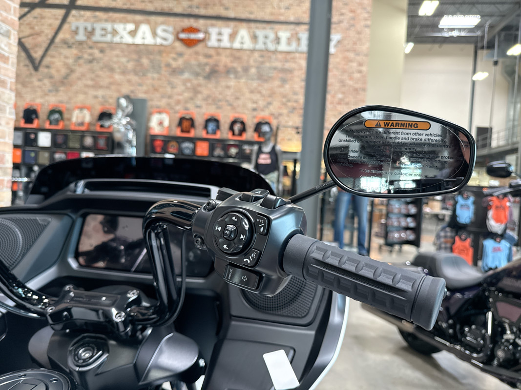 Road Glide®