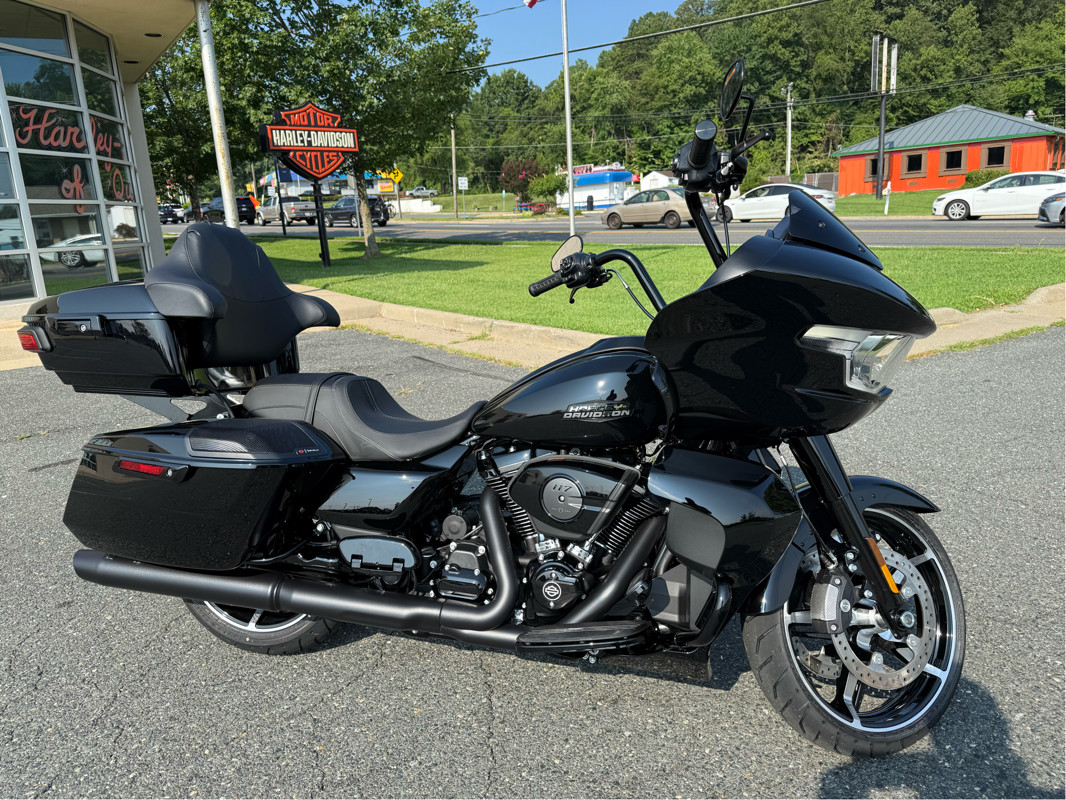 Road Glide®