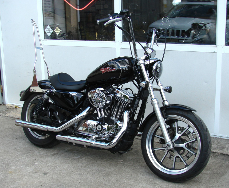 Sportster® SuperLow® 1200T