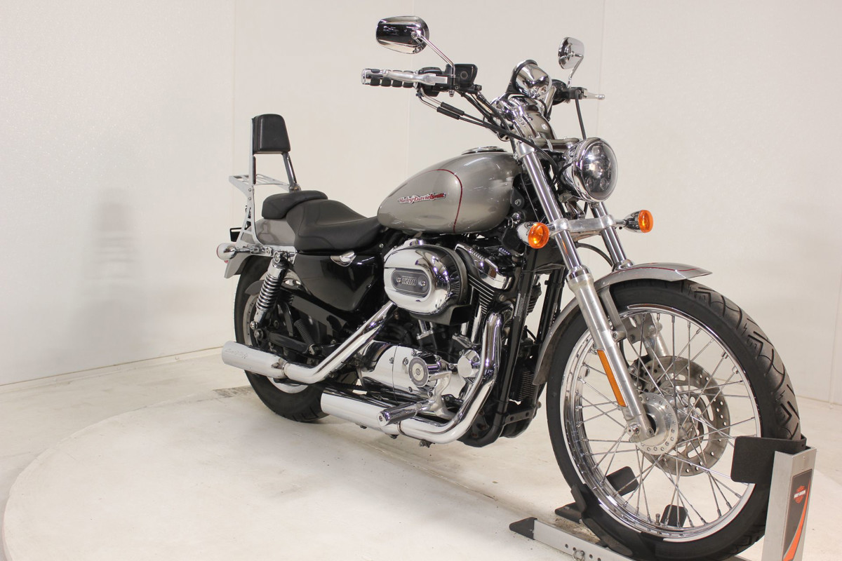 Sportster® 1200 Custom 