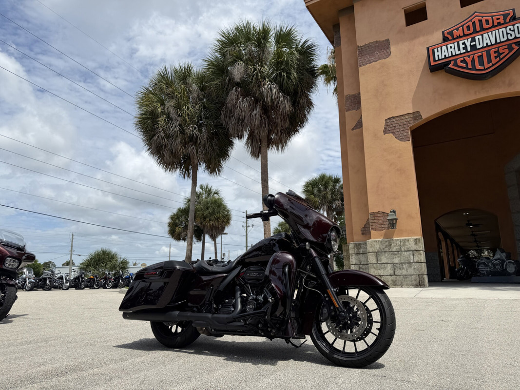 CVO® Street Glide®