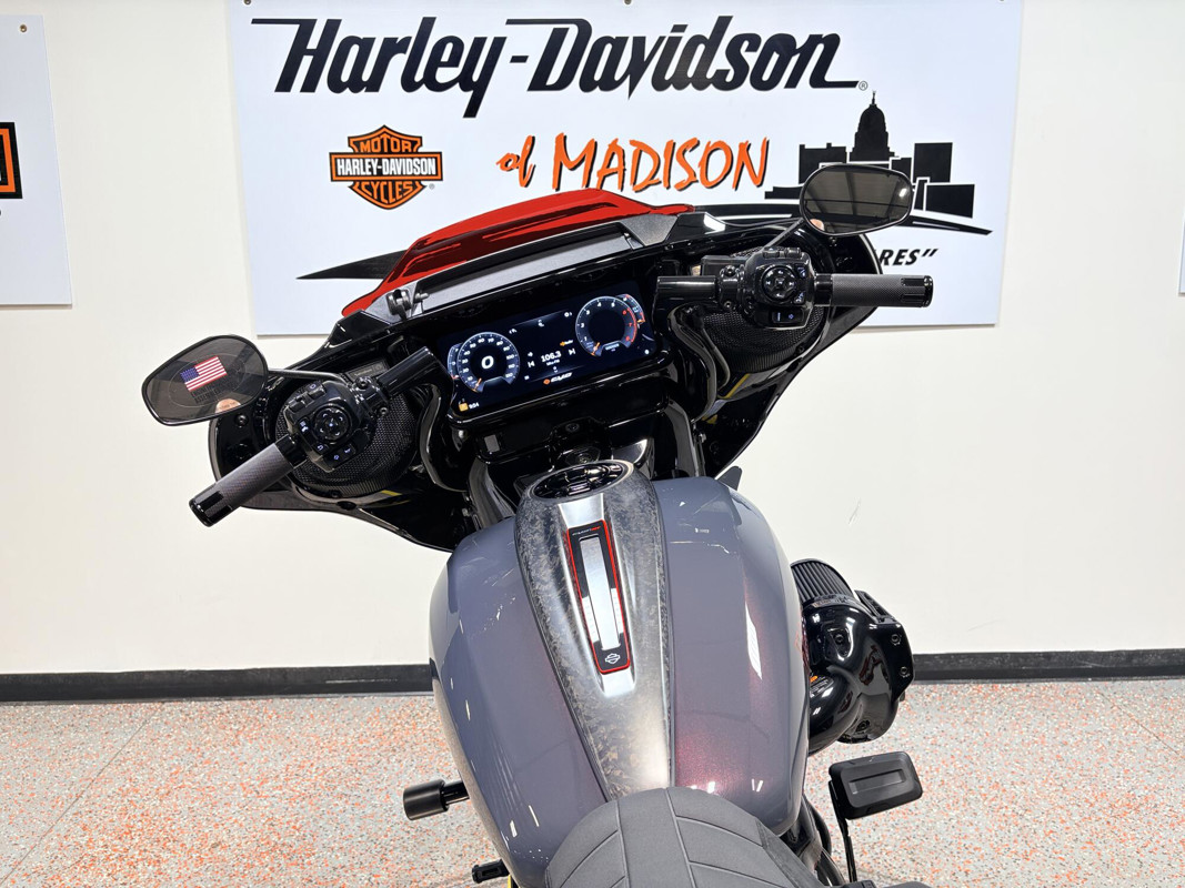 CVO® Street Glide® ST