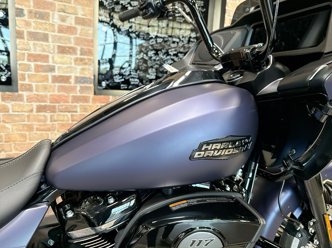 Road Glide®