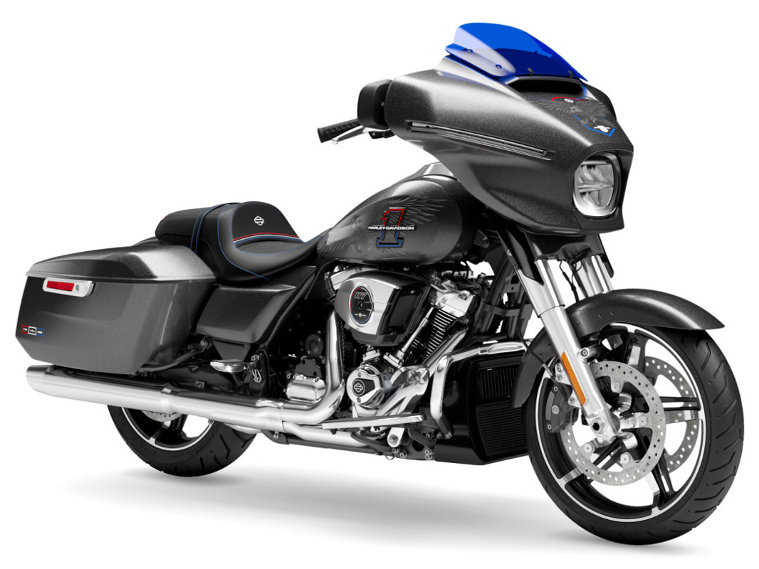 Street Glide®