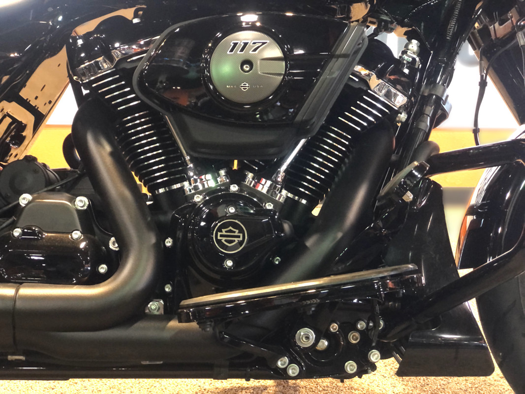 Street Glide®
