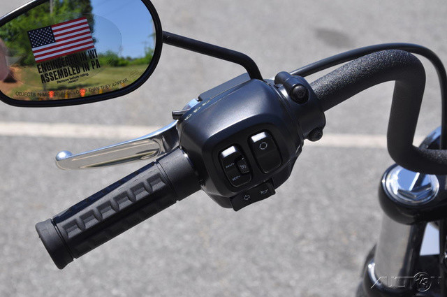 Street Bob®