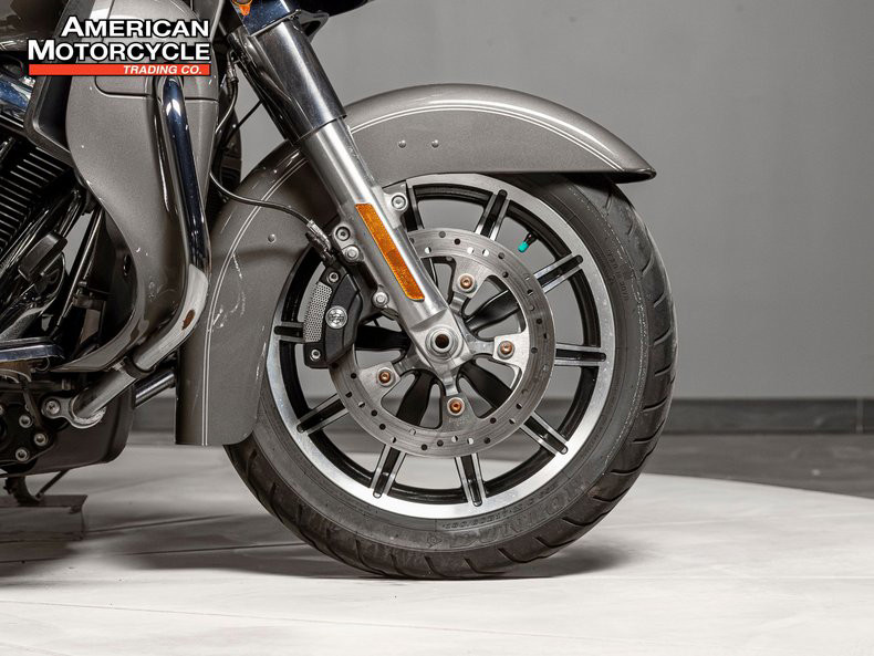 Road Glide® Ultra