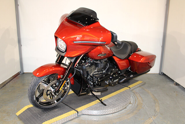 Street Glide®