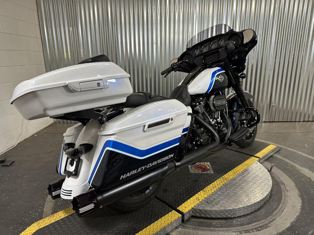Street Glide® Special