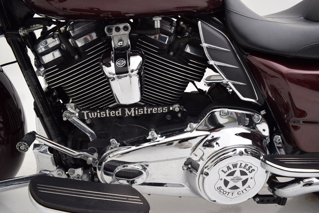 Road Glide®