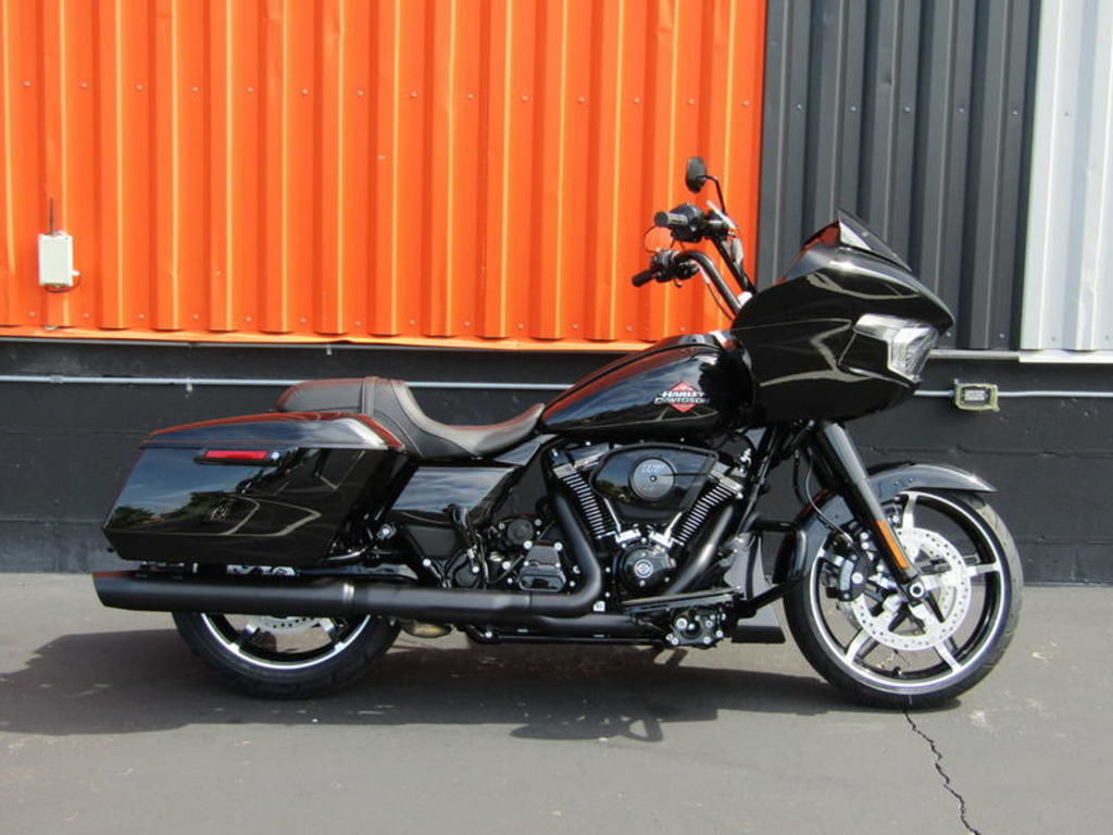 Road Glide®