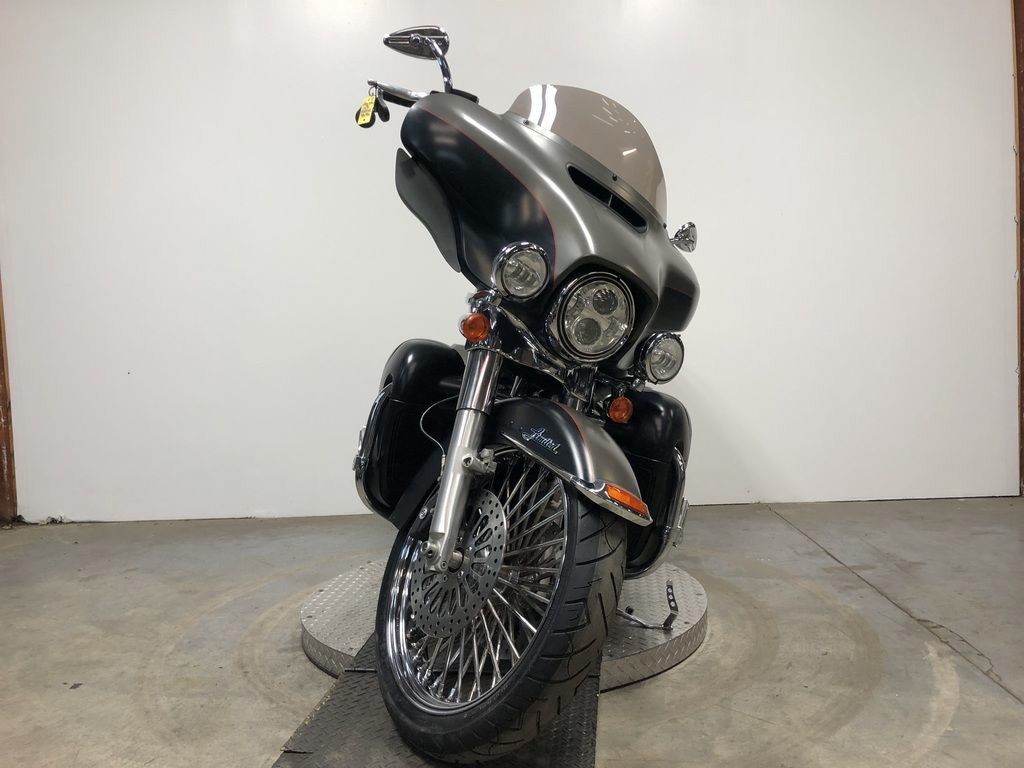 	Electra Glide® Ultra® Limited Low