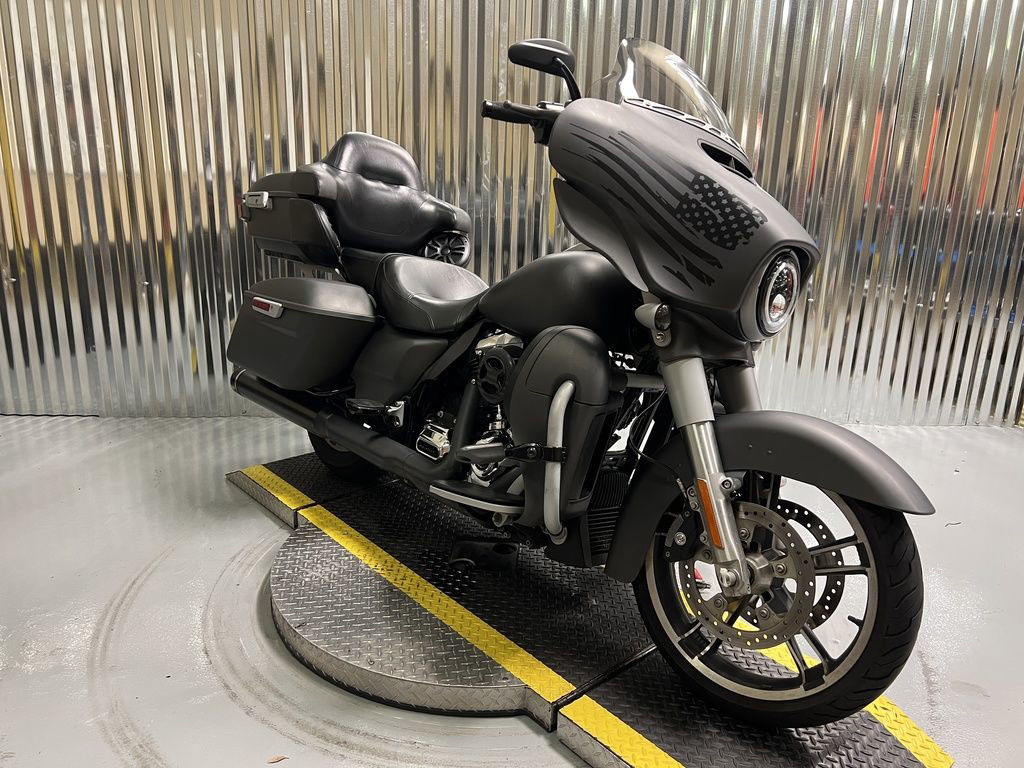 Street Glide® Special