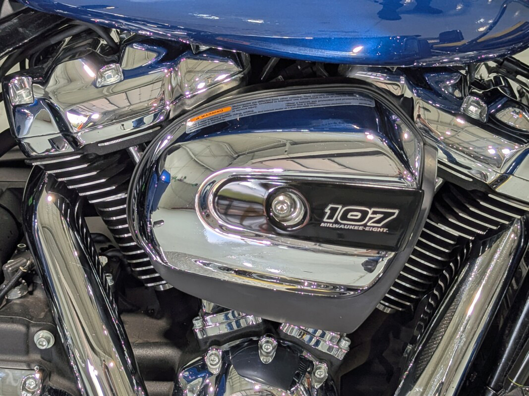Road Glide®