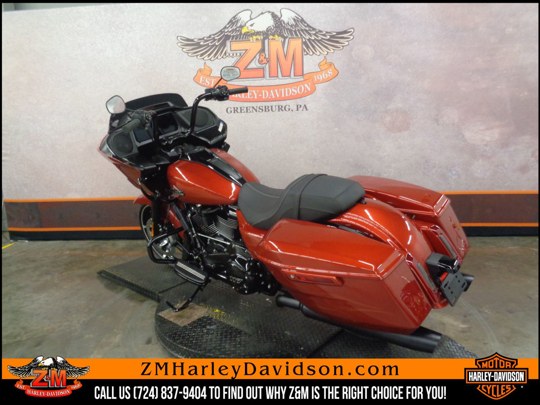 Road Glide®