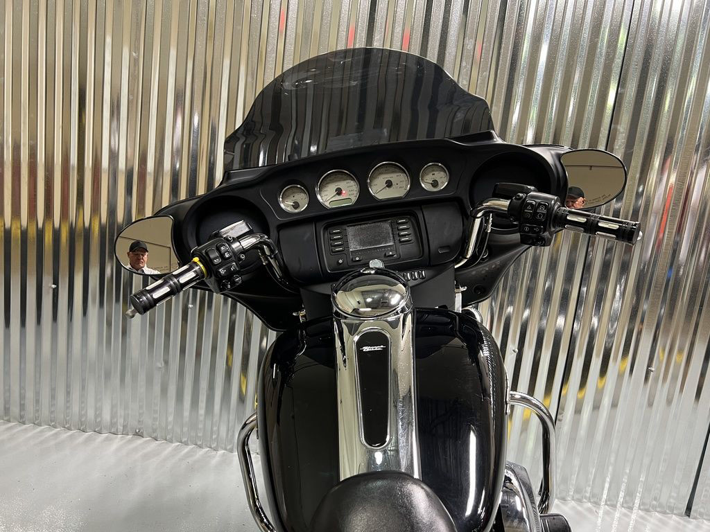 Street Glide®