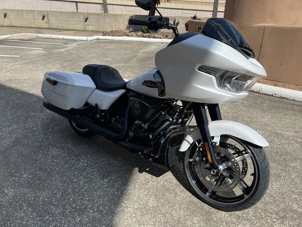 Road Glide®